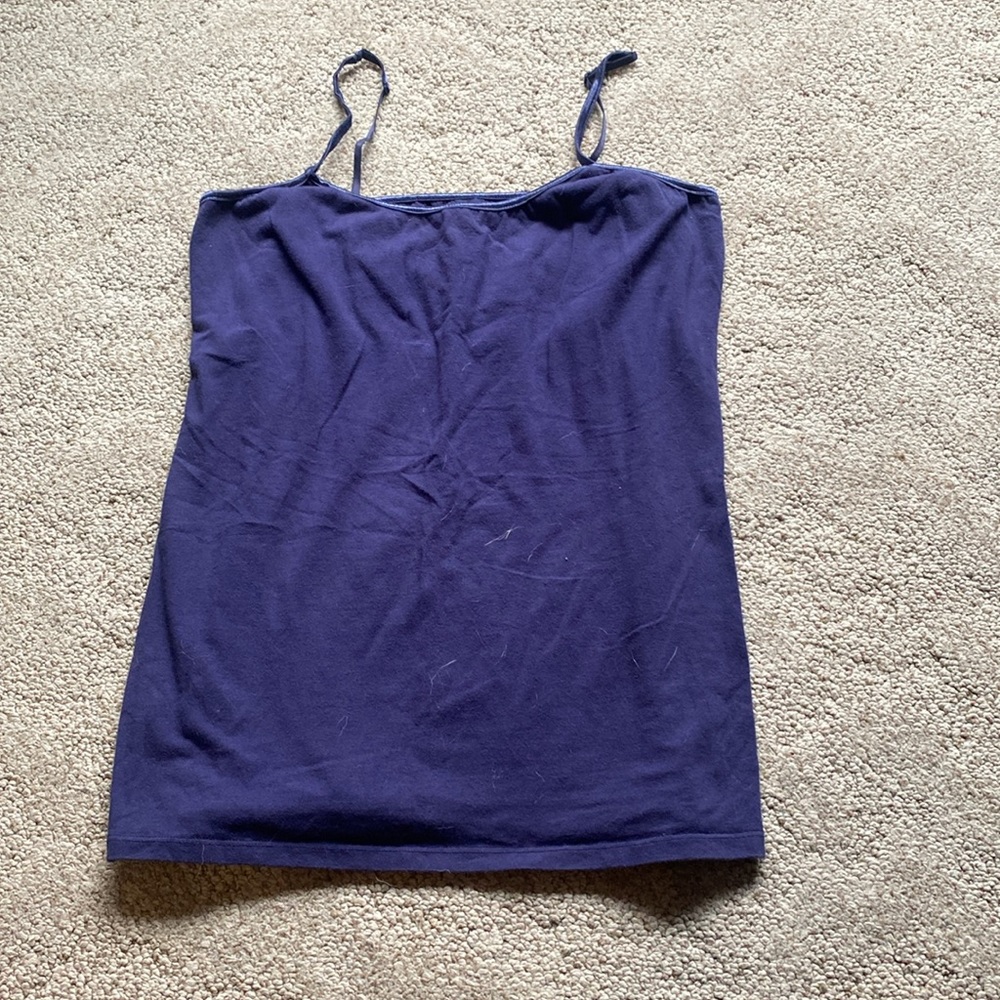 Assorted Tank Tops - Picture 3 of 6